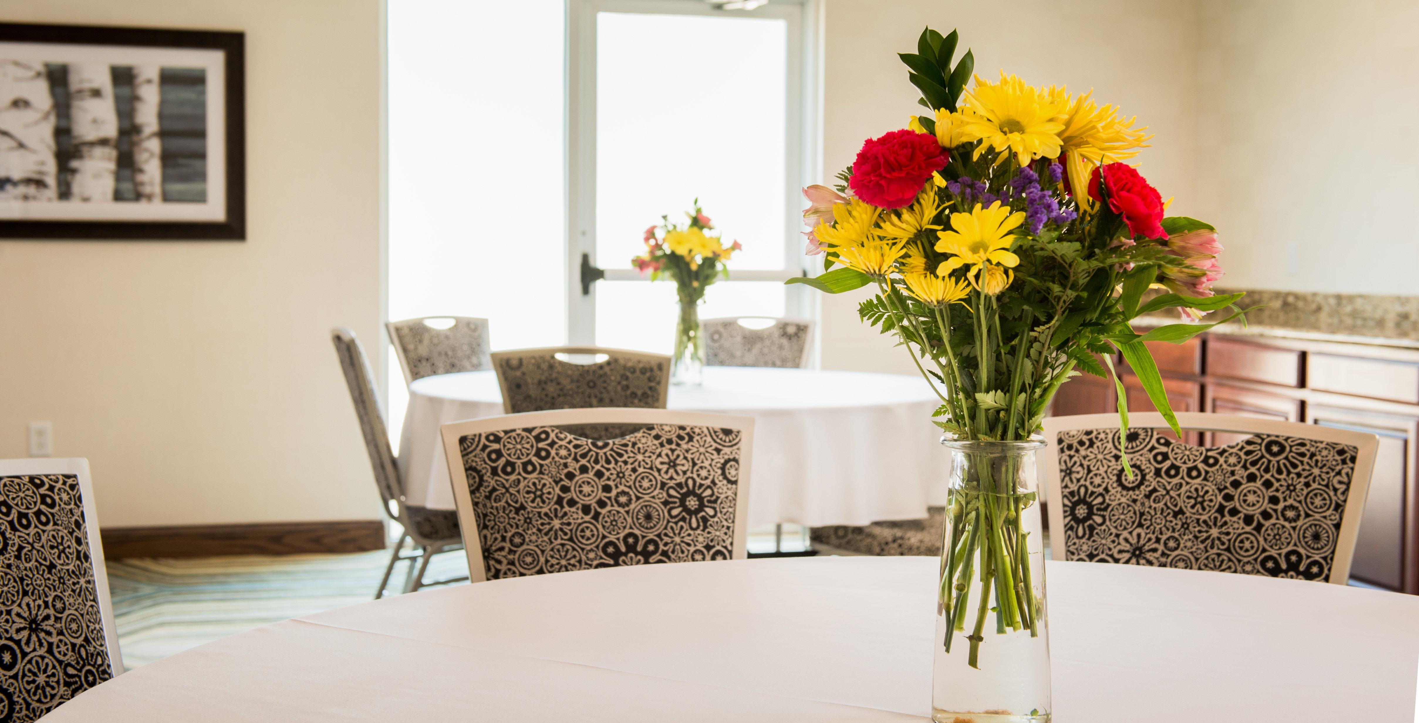 Holiday Inn Express Le Claire Riverfront-Davenport By Ihg Eksteriør billede