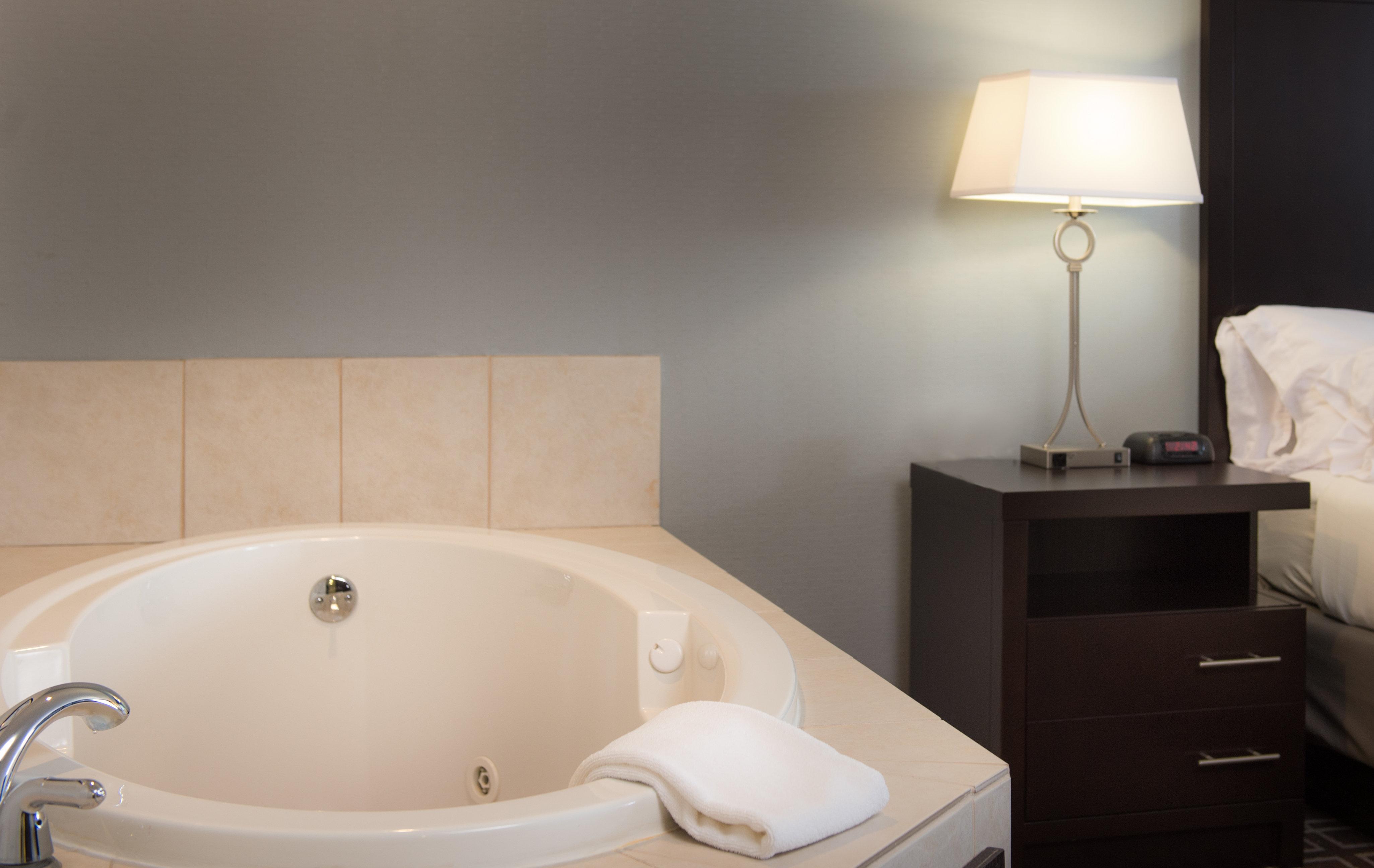 Holiday Inn Express Le Claire Riverfront-Davenport By Ihg Eksteriør billede