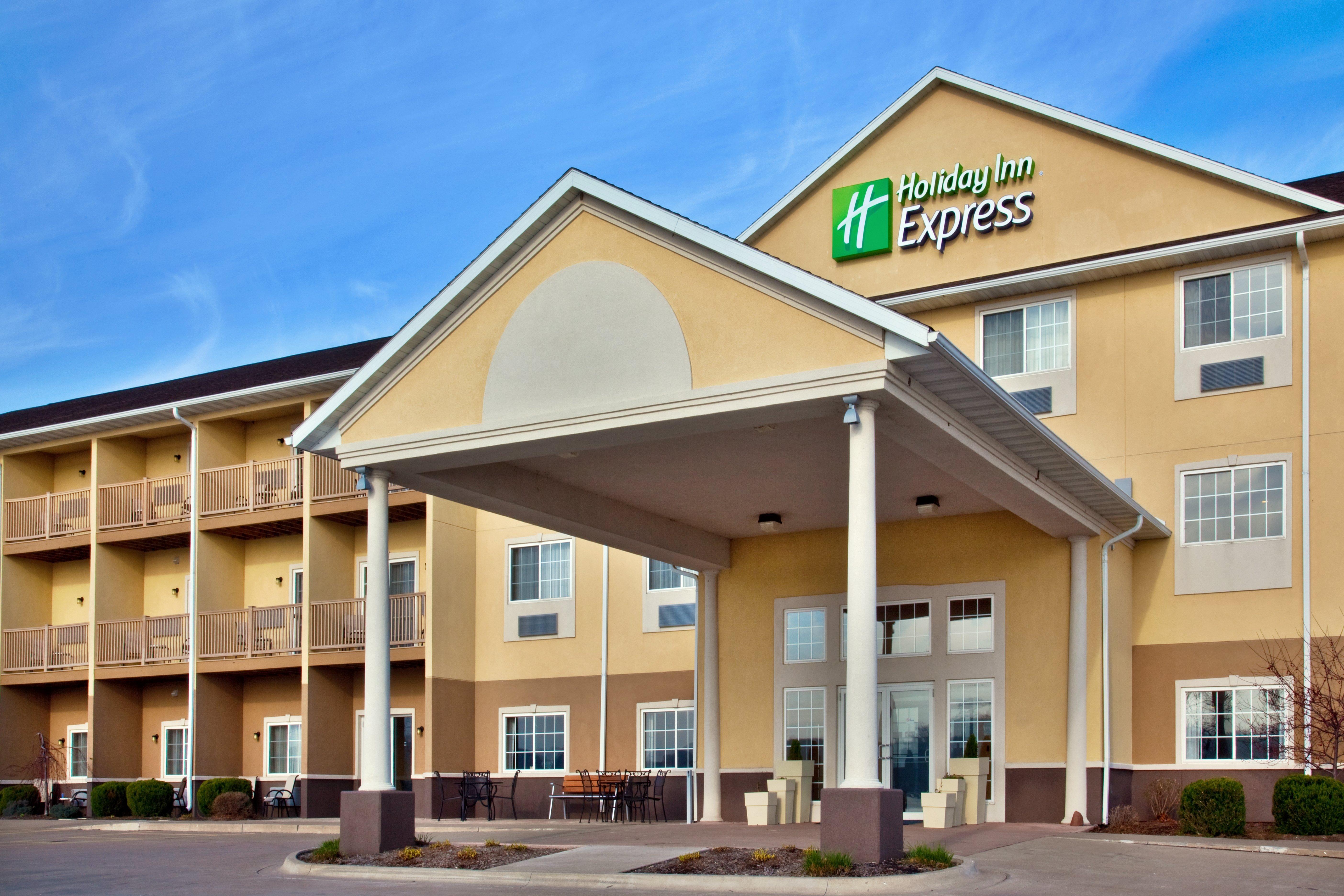 Holiday Inn Express Le Claire Riverfront-Davenport By Ihg Eksteriør billede