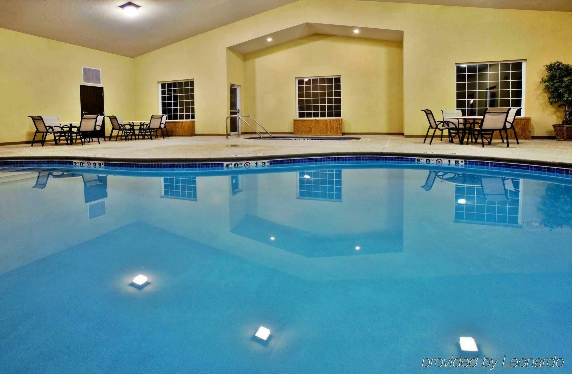 Holiday Inn Express Le Claire Riverfront-Davenport By Ihg Eksteriør billede